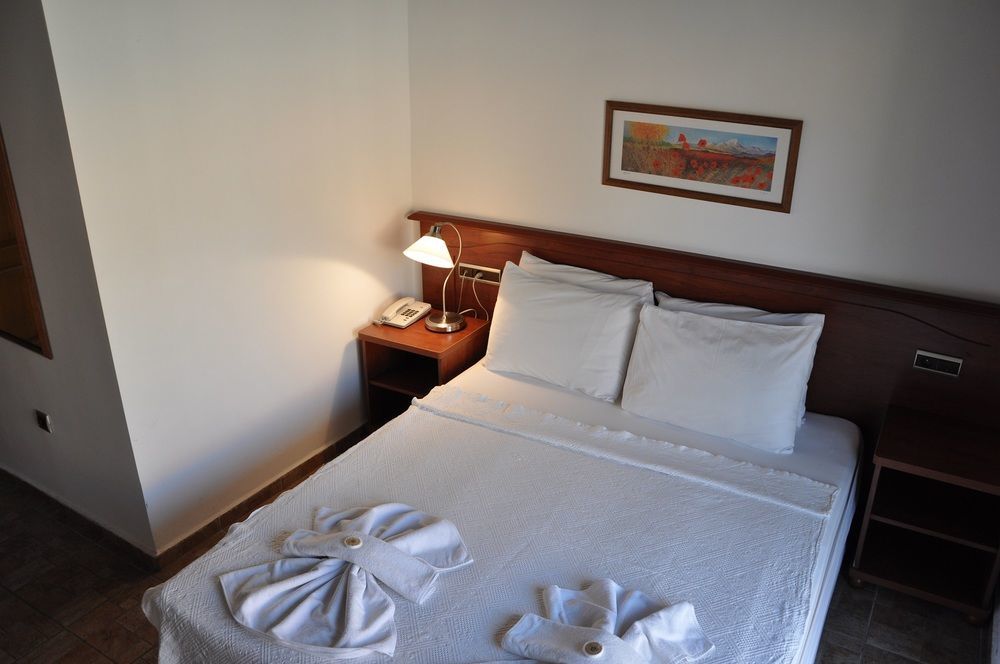 Longhouse Inn Hotel Dalyan Exterior photo